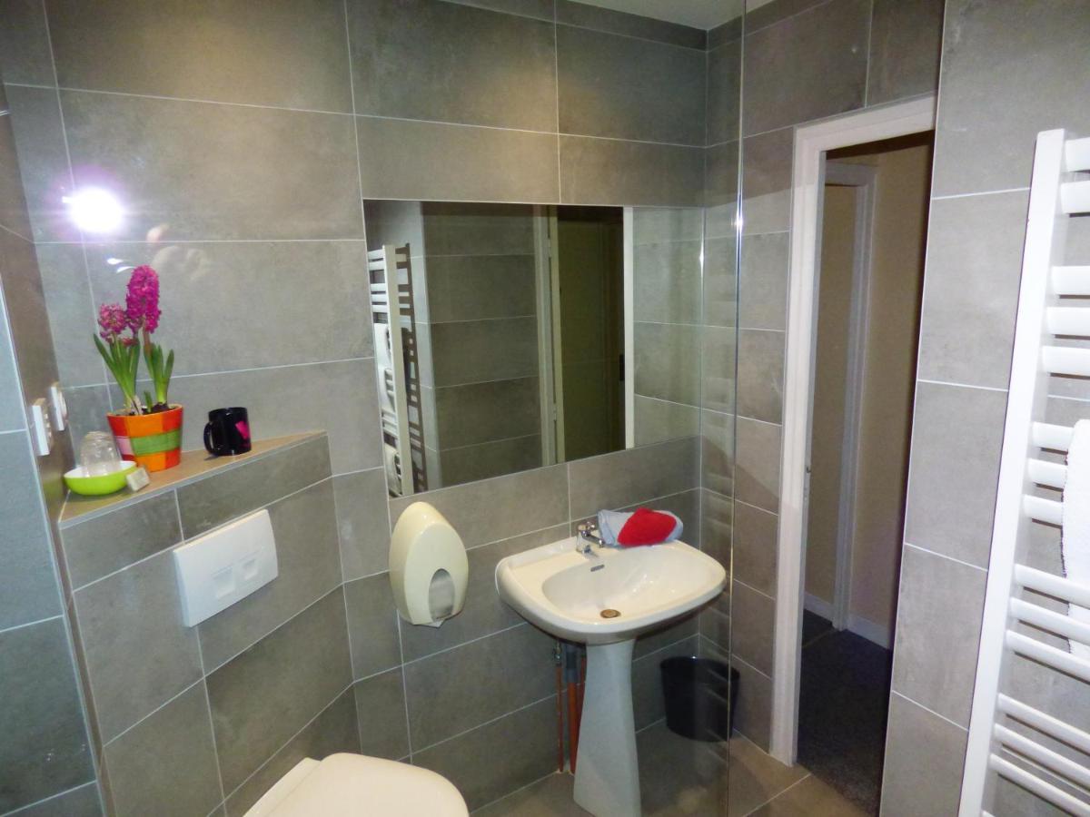 Auberge Des Avenieres Les Avenières Dış mekan fotoğraf